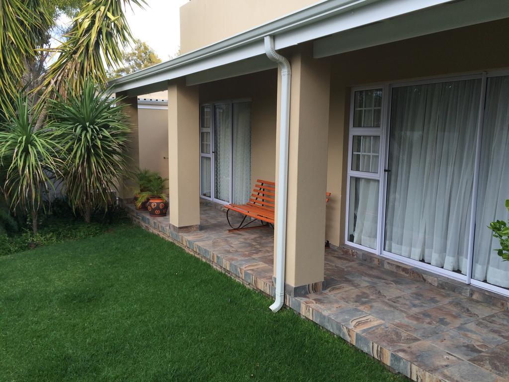 Van Biljon Cottage No Loadshedding Oudtshoorn Εξωτερικό φωτογραφία