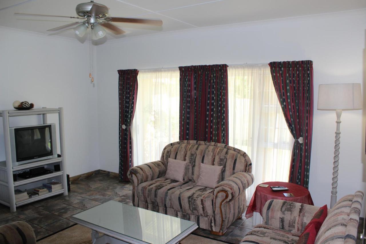 Van Biljon Cottage No Loadshedding Oudtshoorn Εξωτερικό φωτογραφία